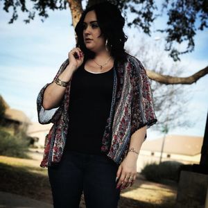 Meet your Posher, Macy